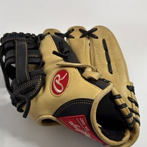 Rawlings  Tan and Black Leather Baseball Glove EUC